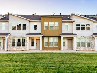 518 S 1225 W, Logan, UT 84321