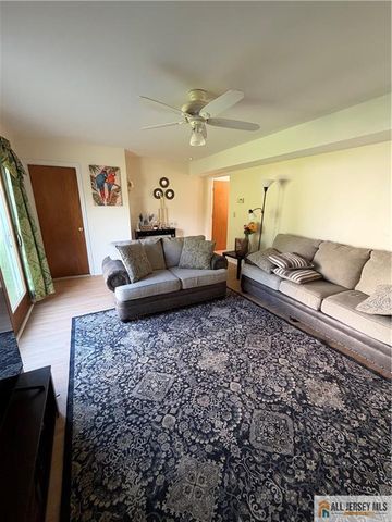 66 Edison Avenue, Edison, NJ 08820