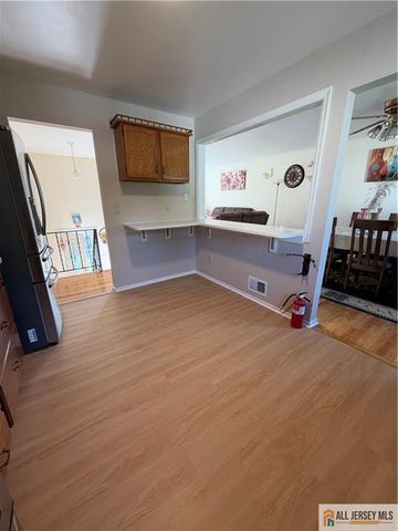66 Edison Avenue, Edison, NJ 08820