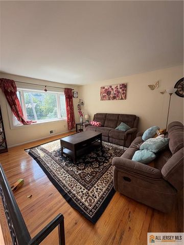 66 Edison Avenue, Edison, NJ 08820
