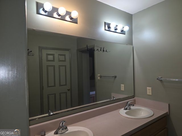 71 Frances White Road, Buchanan, GA 30113