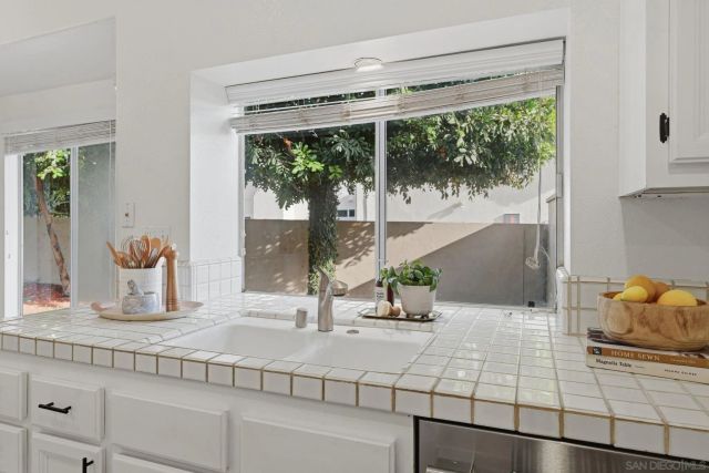 350 Crestview, Bonita, CA 91902