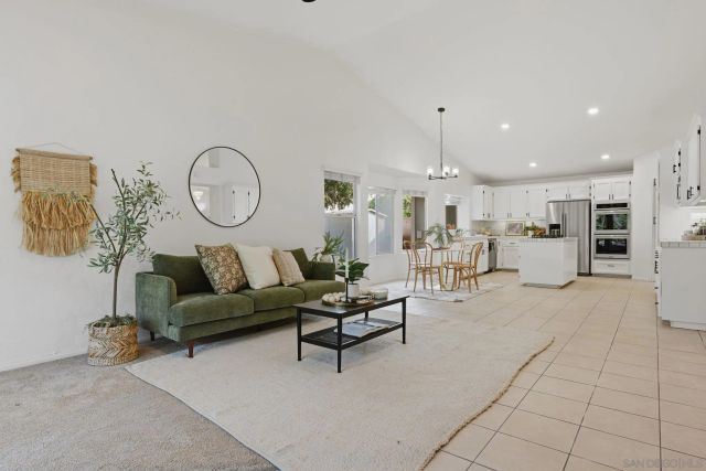 350 Crestview, Bonita, CA 91902