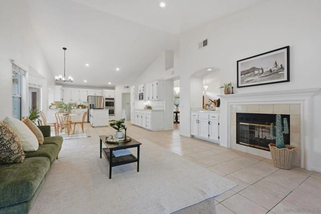 350 Crestview, Bonita, CA 91902
