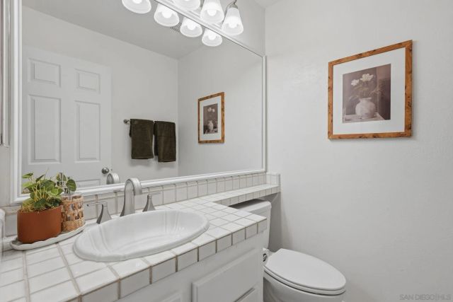 350 Crestview, Bonita, CA 91902