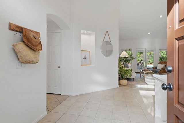 350 Crestview, Bonita, CA 91902