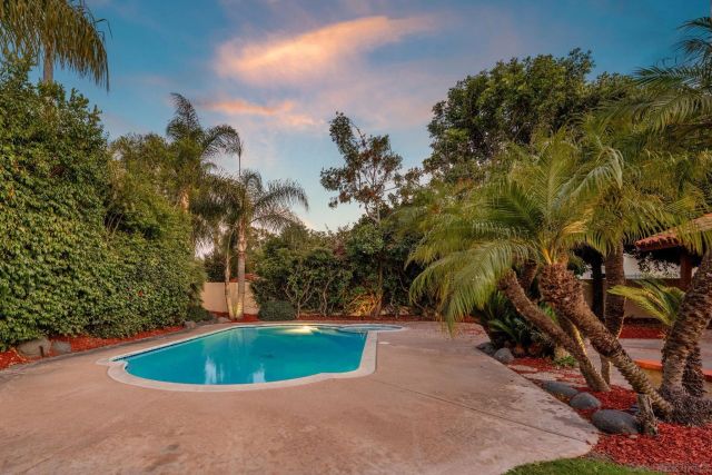 350 Crestview, Bonita, CA 91902