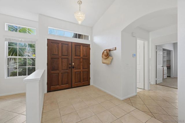350 Crestview, Bonita, CA 91902