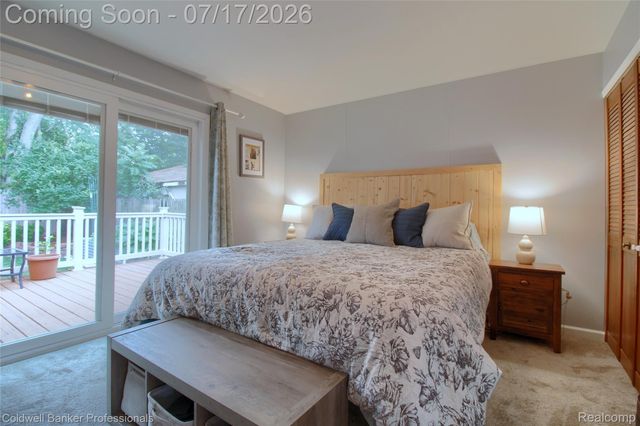 9118 Deering Street, Livonia, MI 48150