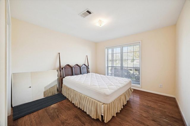 6207 S Braeswood Boulevard, Houston, TX 77096