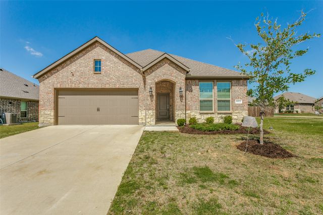 3011 Tahoka Springs, Aubrey, TX 76227
