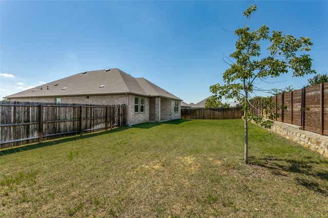 3011 Tahoka Springs, Aubrey, TX 76227