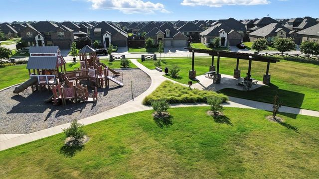 3011 Tahoka Springs, Aubrey, TX 76227