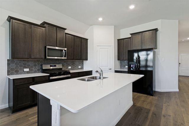 3011 Tahoka Springs, Aubrey, TX 76227