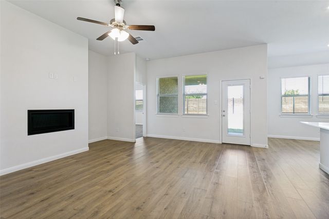 3011 Tahoka Springs, Aubrey, TX 76227