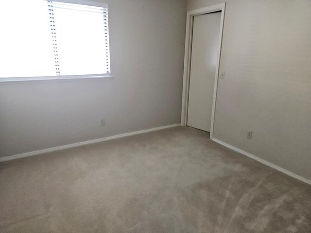 1067 Rio Cidade Way, Sacramento, CA 95831