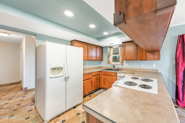 3595 E Golden Valley Road, Reno, NV 89506