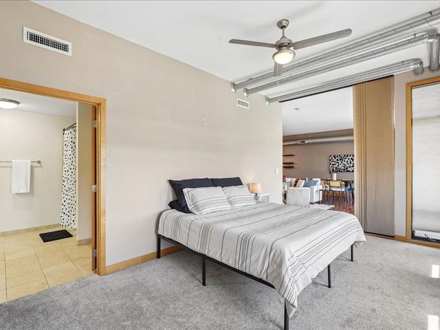 119 4th Street 403, Des Moines, IA 50309