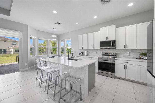 16293 Melogold Drive, Westlake, FL 33470