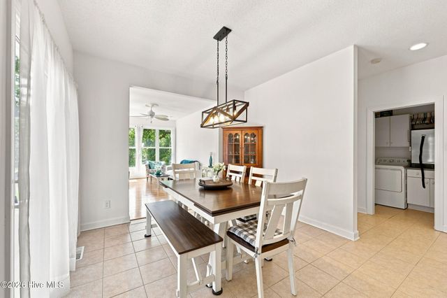 104 Fox Run Court, West End, NC 27376