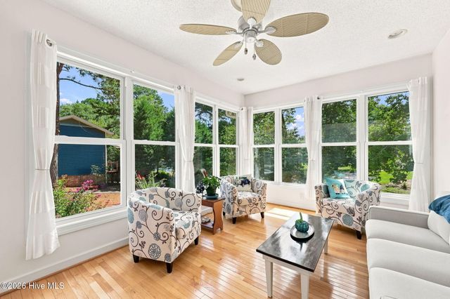 104 Fox Run Court, West End, NC 27376