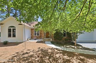 104 Fox Run Court, West End, NC 27376