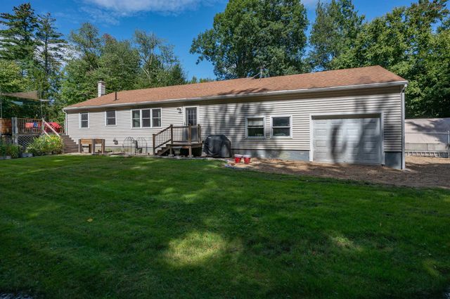 22 Roblin Road, Bedford, NH 03110