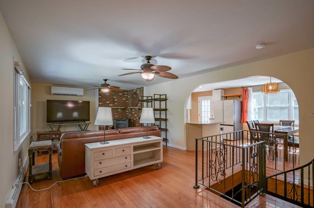 22 Roblin Road, Bedford, NH 03110