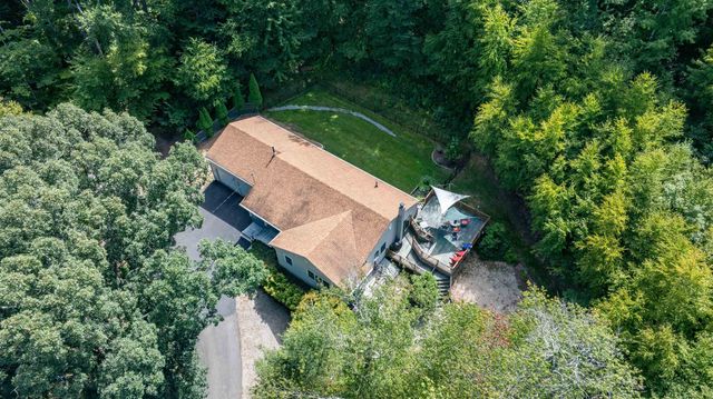 22 Roblin Road, Bedford, NH 03110
