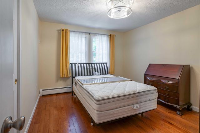 22 Roblin Road, Bedford, NH 03110