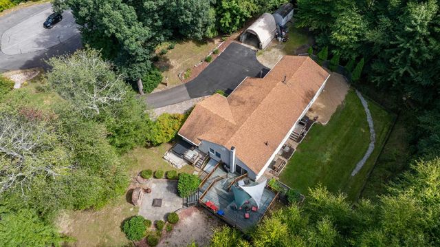 22 Roblin Road, Bedford, NH 03110