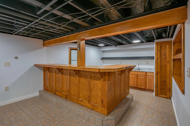 22 Roblin Road, Bedford, NH 03110