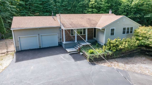 22 Roblin Road, Bedford, NH 03110