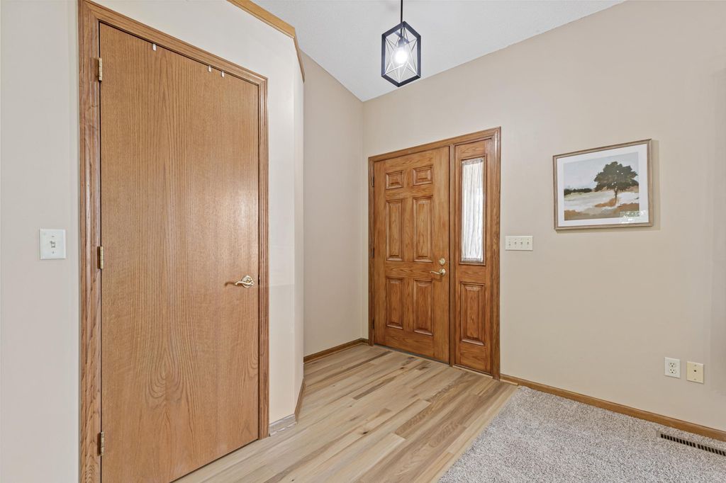 13160 Aspen Drive, Rogers, MN 55374 — photo 5