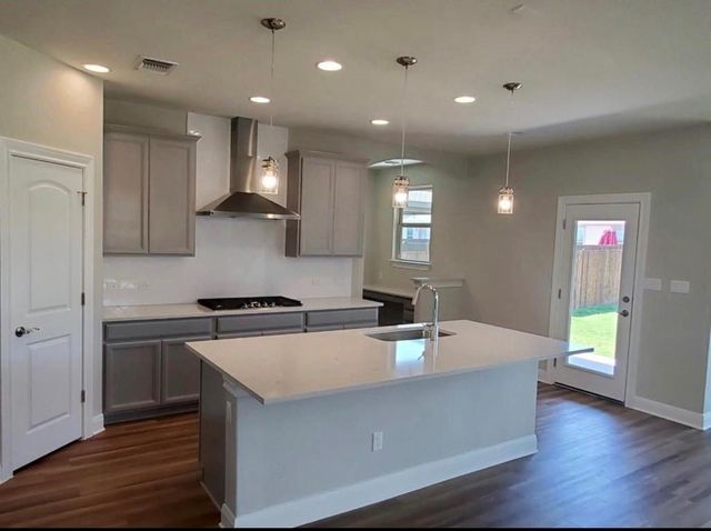 169 Cascata WAY, Liberty Hill, TX 78642