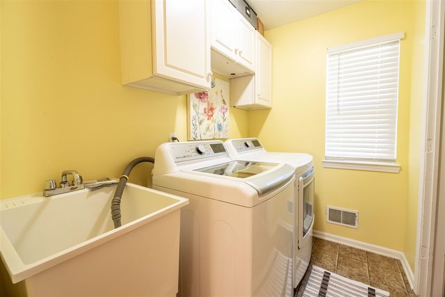 39244 Canterbury Drive, Harrison Twp, MI 48045