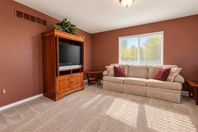 39244 Canterbury Drive, Harrison Twp, MI 48045