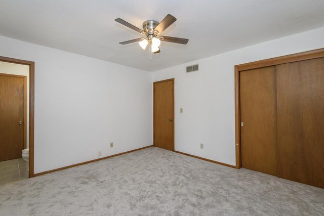 7016 N 86th STREET, Milwaukee, WI 53224
