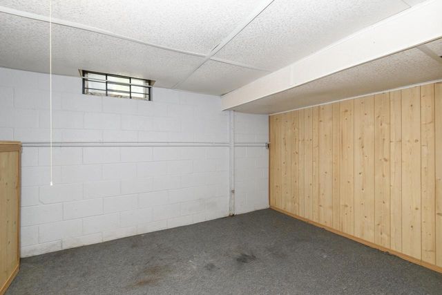 7016 N 86th STREET, Milwaukee, WI 53224