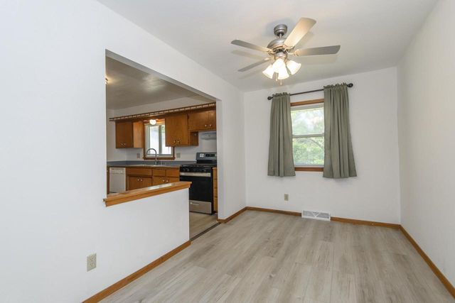 7016 N 86th STREET, Milwaukee, WI 53224