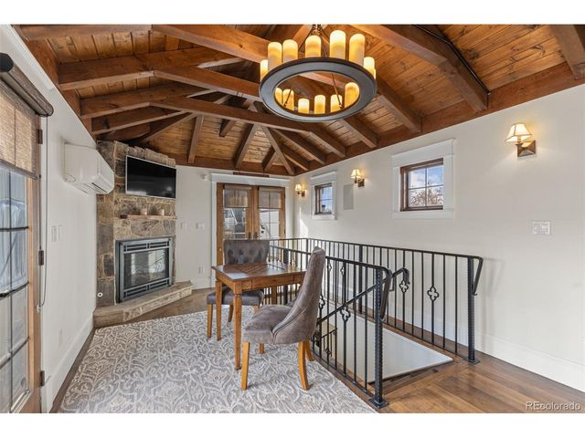 579 Madison St, Denver, CO 80206