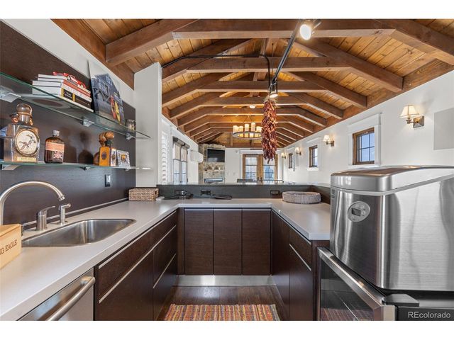 579 Madison St, Denver, CO 80206