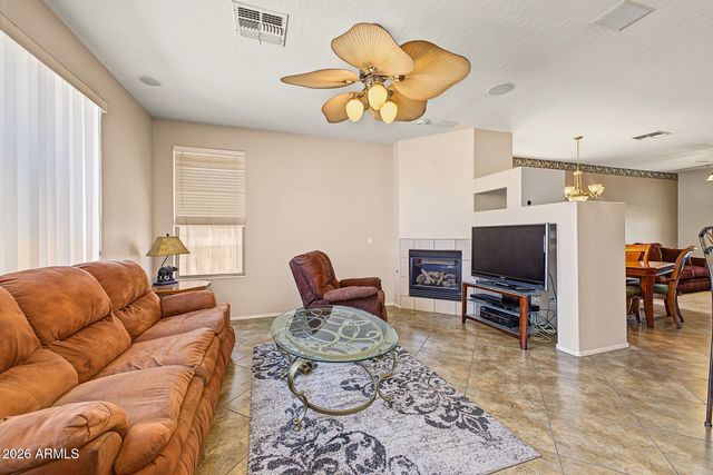 2498 E ERIE Court, Gilbert, AZ 85295