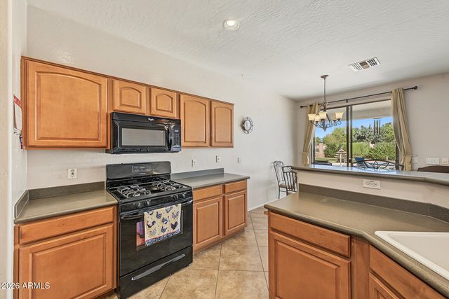 2498 E ERIE Court, Gilbert, AZ 85295