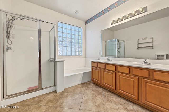 2498 E ERIE Court, Gilbert, AZ 85295