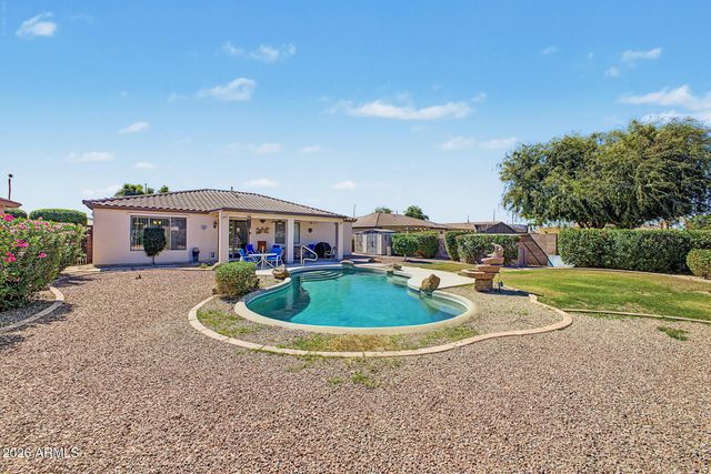 2498 E ERIE Court, Gilbert, AZ 85295
