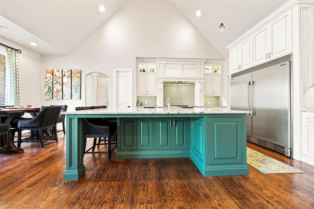 1116 Abberly Circle, Arcadia, OK 73007