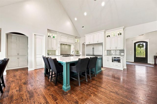 1116 Abberly Circle, Arcadia, OK 73007