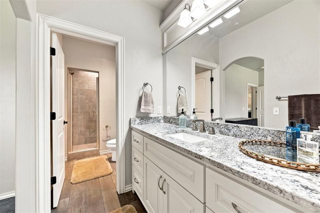 1116 Abberly Circle, Arcadia, OK 73007