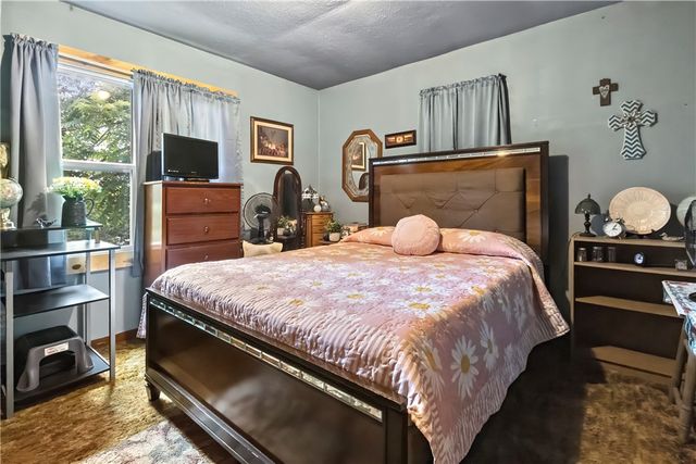 515 Broadway Avenue, Yellville, AR 72687